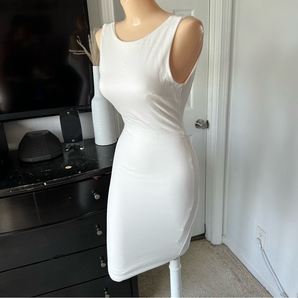 LULU’S LIKE A LADY BACKLESS MIDI DRESS - Picture 9 of 14